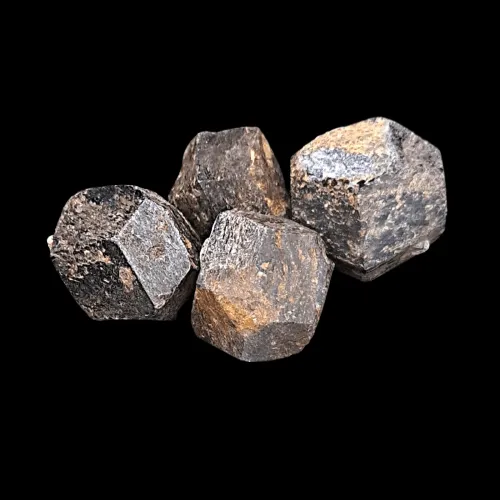 Garnets (Almandine) - Norway