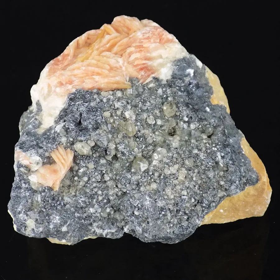 Cerussite with Baryte